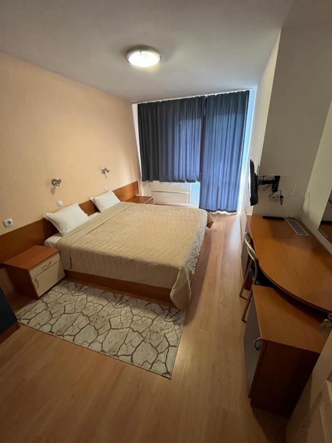 Хотел Панорама Доспат Extérieur photo
