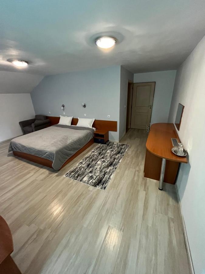 Хотел Панорама Доспат Extérieur photo